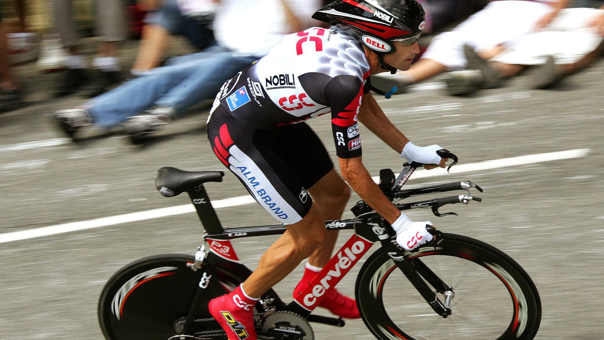 未来联盟：虚拟电竞、沉浸体验跨界融合新玩法，未来联盟门面